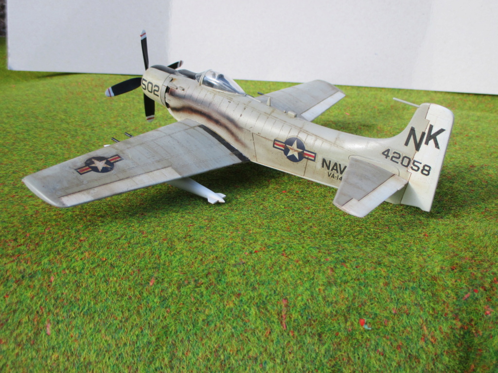 Skyraider Fujimi 1/72 (VINTAGE) Img_2113