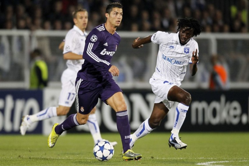 Auxerre 0 - 1 Real Madrid 2310