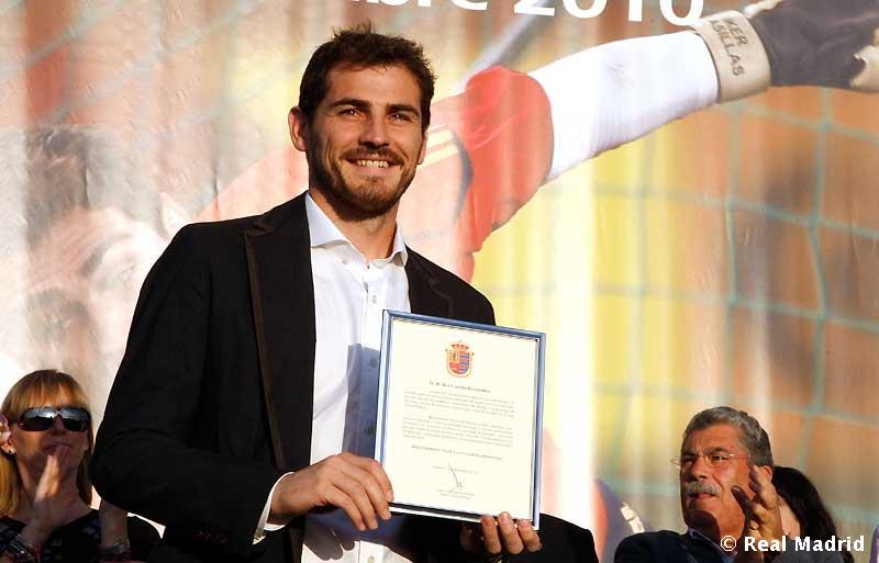 Iker Casillas, hijo prédilecto de Móstoles Mostol15