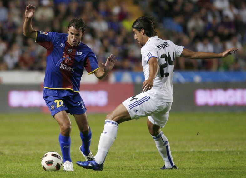 LEVANTE 0 - 0 REAL MADRID Resize49