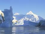 Zemlja iz Svemira: Rađanje sante leda Glacie10