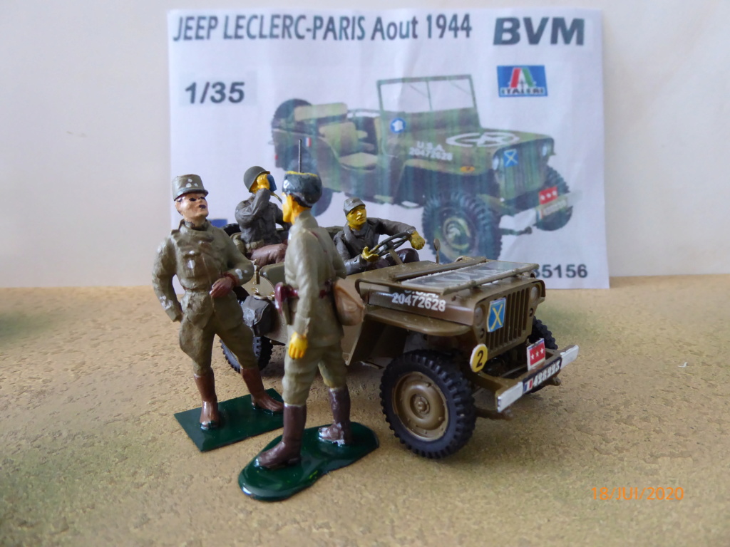 JEEP LECLERC - PARIS Août 1944  - BVM + ITALERI  1/35-  réf 35156 P1000822