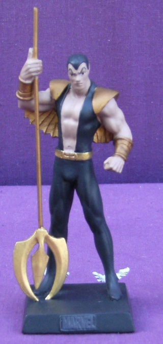 Les autres statues ou figurines de mon bureau... - Page 3 Namor10