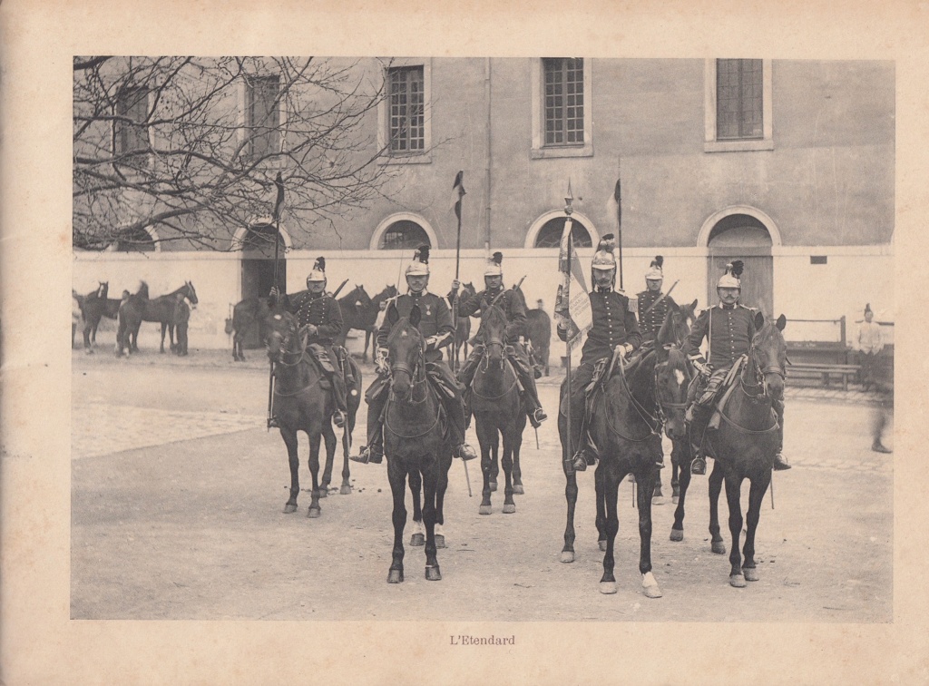 Photo des Officiers du 18e Dragon de Melun en 1904 18_dra12