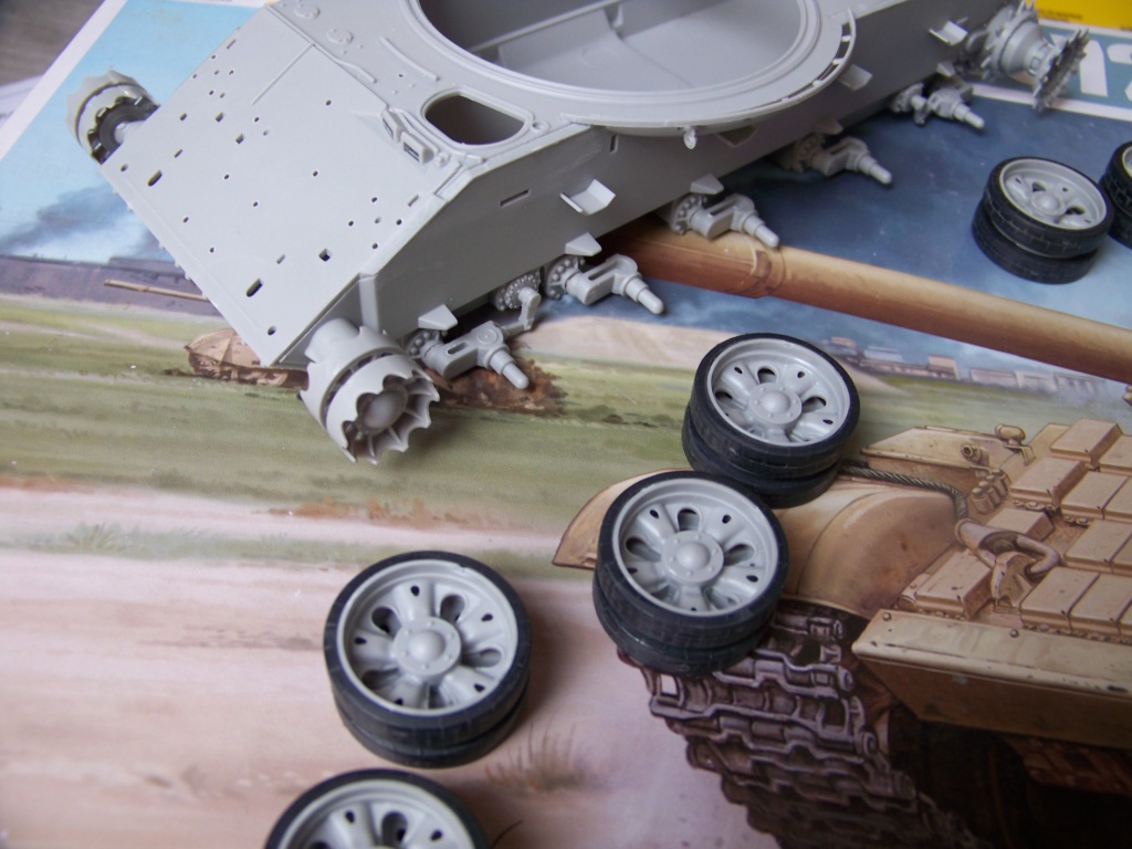 t62 ERA de trumpeter au 1/35 version irakienne 100_4410