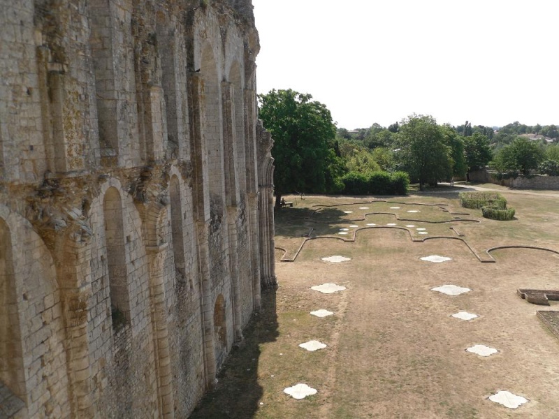 St Pierre de Maillezais. Sdc13113