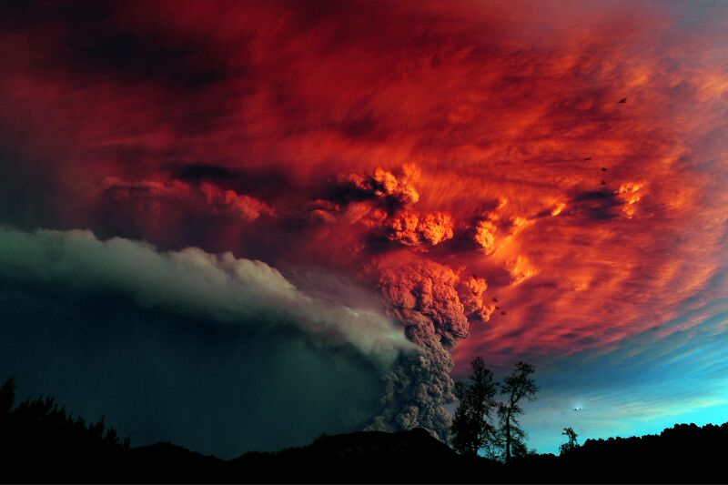 Le volcan chilien Puyehue se réveille après 51 ans de sommeil Volcan11