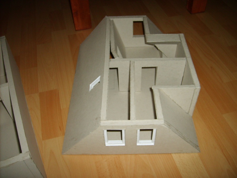 Unser Haus aus Karton