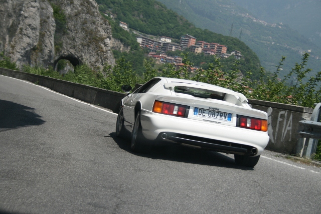 lotus esprit - LOTUS ESPRIT #1 - Pagina 6 Img_6210