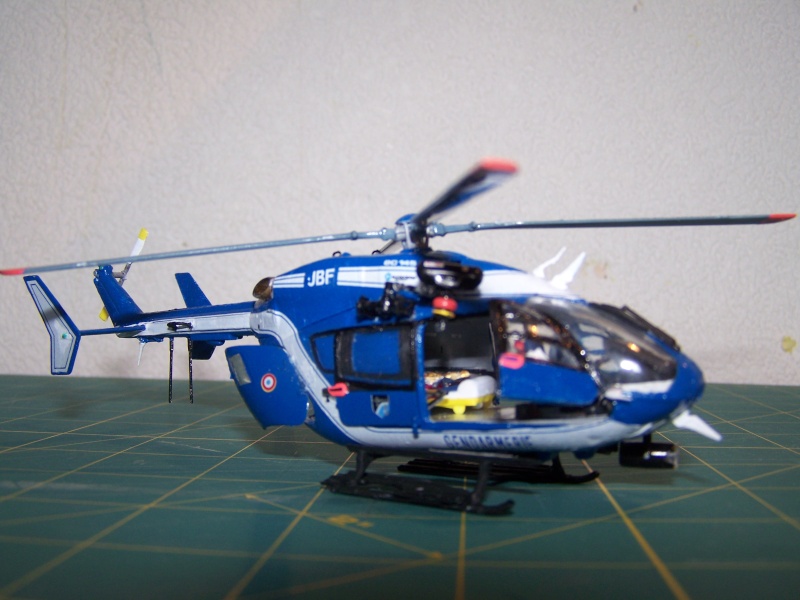 EC 145 Gendarmerie National Heller 1/72e 100_5421