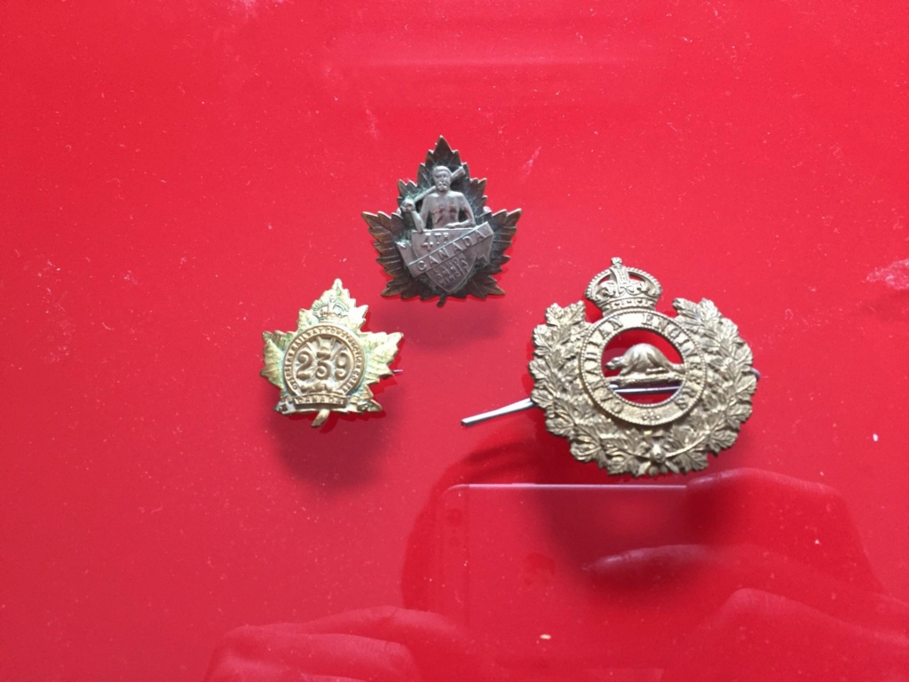 Cap-Badges Britanniques Cap_510