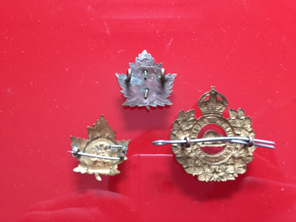 Cap-Badges Britanniques Cap_610