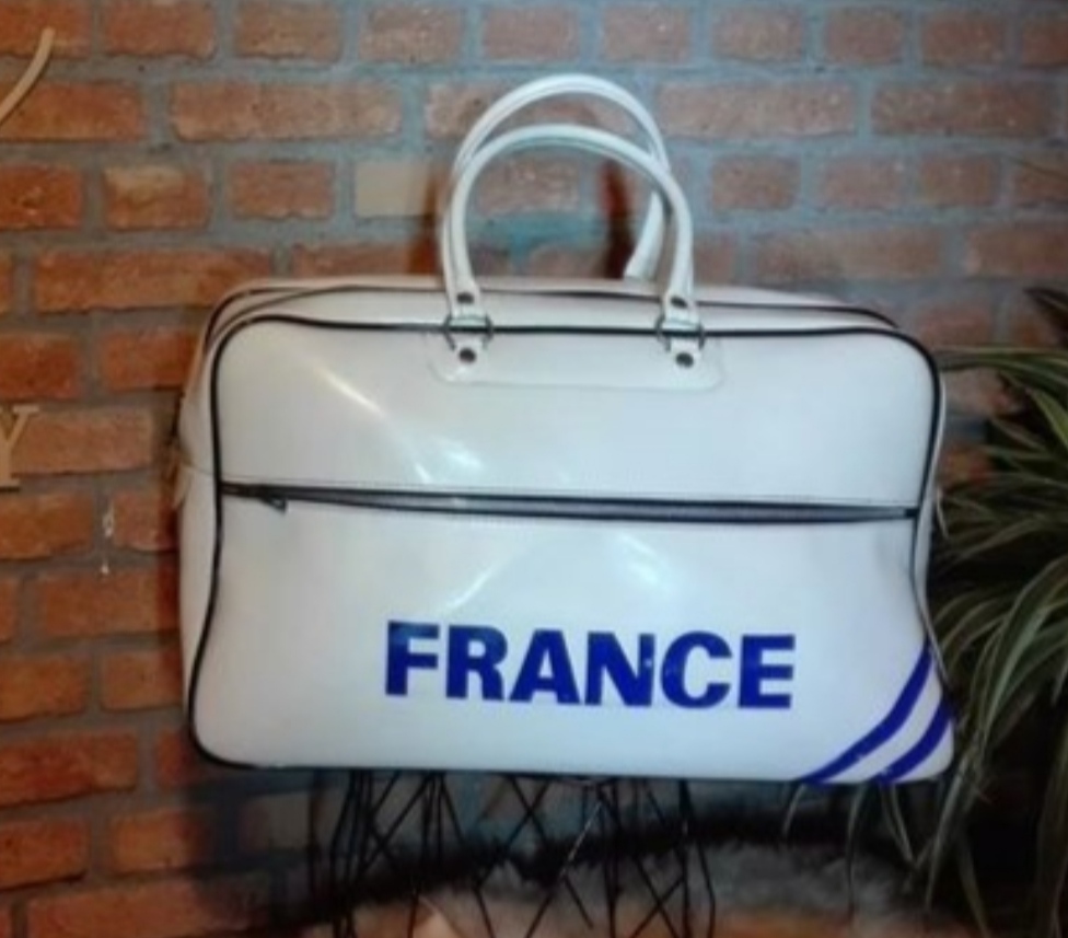 ttrik - Les sac en skai 70' 80', sport ou fourre tout, tissus   By ttrik - Page 2 Img_3488