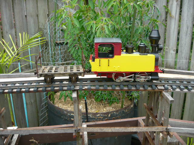 Convert an LGB Stainz to a sugar cane railway tank engine Cane_l13