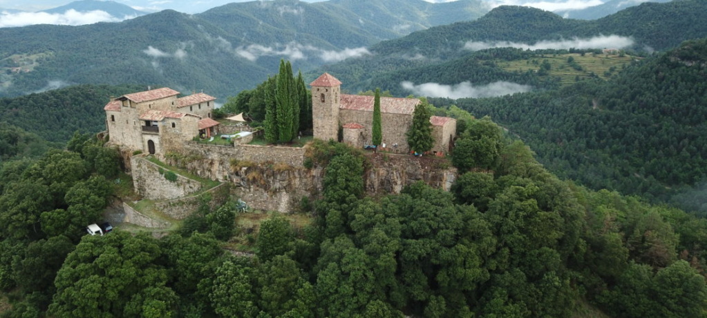 REUNIÓN CASTILLO DE LLAÉS (GERONA) Dji_0110