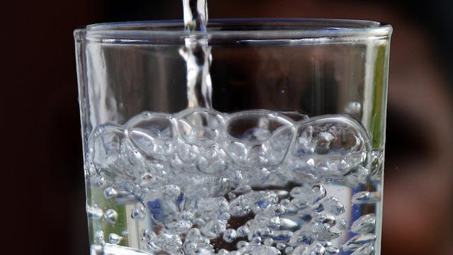 L’eau salée pourrait aider à traiter le #Covid19 selon des chercheurs 000_de11