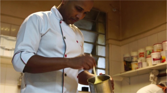 Un chef écope de 14.000 euros de #redressement pour avoir mangé dans son propre #restaurant Image59