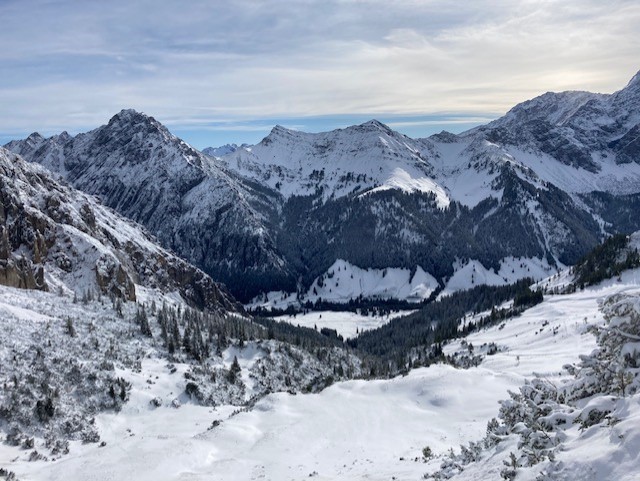 Champs de bataille en Italie / Monte Grappa et Monta Tomba Thumb102