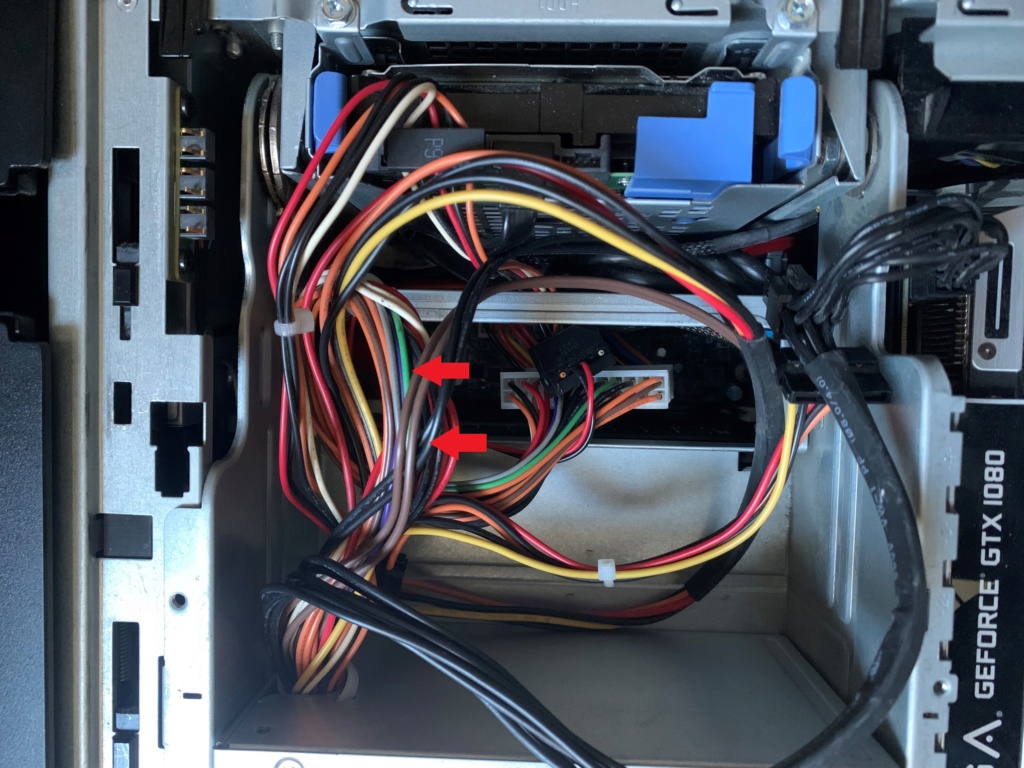 [EN COURS] Comment allumer le PC automatiquement ?... Cables11