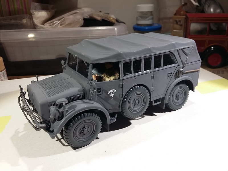 Nouveau sur le forum : quelques réalisations Horch_11