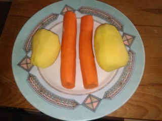 Pommes de terre et carottes  87124310