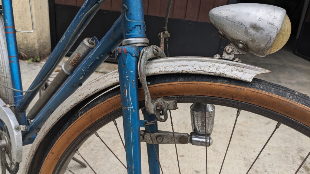 Vélo ancien (marque inconnue) Pxl_2026