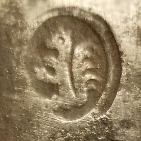 Identification lame de sabre Logo10