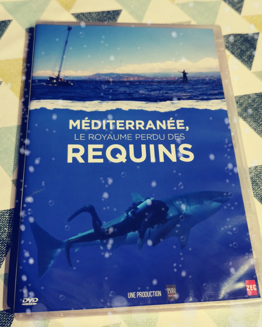 DVD- Méditerranée-le royaume des requins Img_2029