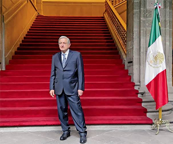 ¿Cuánto mide Andrés Manuel López Obrador? (AMLO) Images88