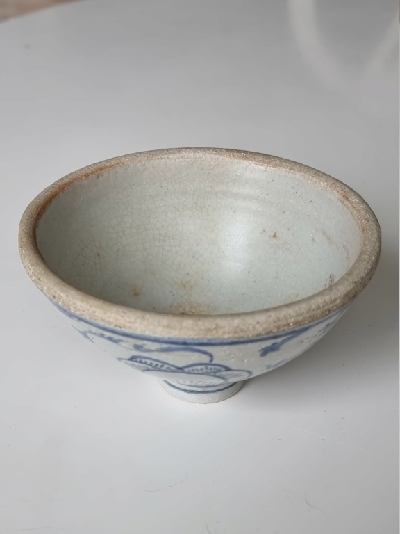 Hello, I need help to identify these ceramic bowls, Chinese? 20240415