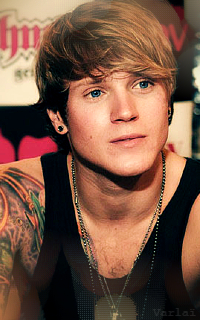 Dougie Poynter Dp_vav21