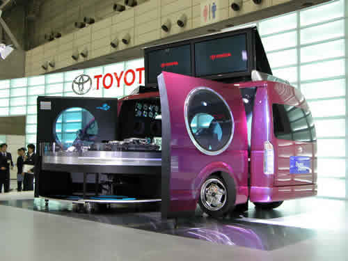 For alll aspiring mobile D.J's Hiace_14