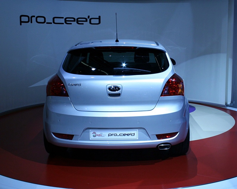Kia Pro Ceed ed FL Red
