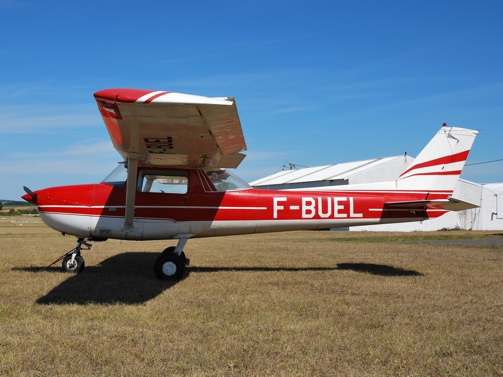 Cessna 172/150/152/182 etc.. Fbuel10