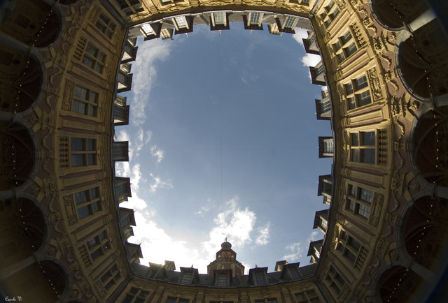 Lille 09-09-07  -  un regard vers le ciel Ciel_b10