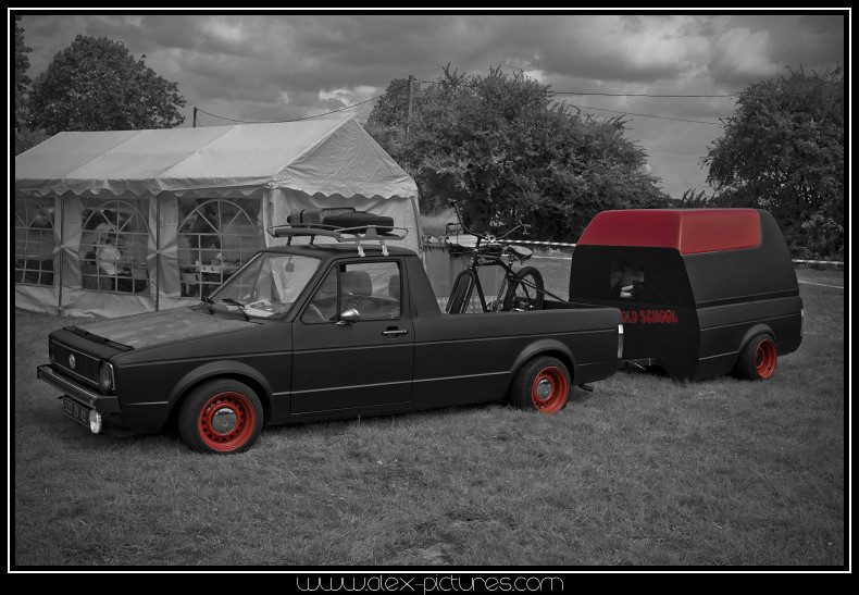 Volkswagen Caddy пикап