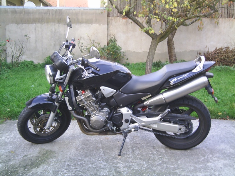 [b]HONDA HORNET 900[/b] H510