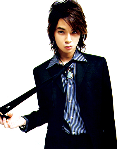 Oh my god look at that face ~ He's so hot Jun06710