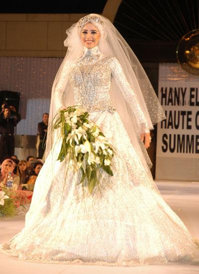 فساتين العرائس للمحجبات 20060610