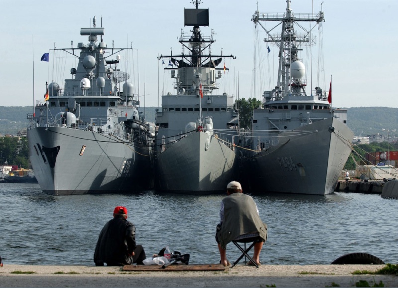 BlackSea - NATO Standing Naval Forces & NATO exercises 11325510