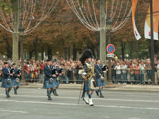 de retour a paris, mes photos de la Breizh parade - Page 3 Pict6311
