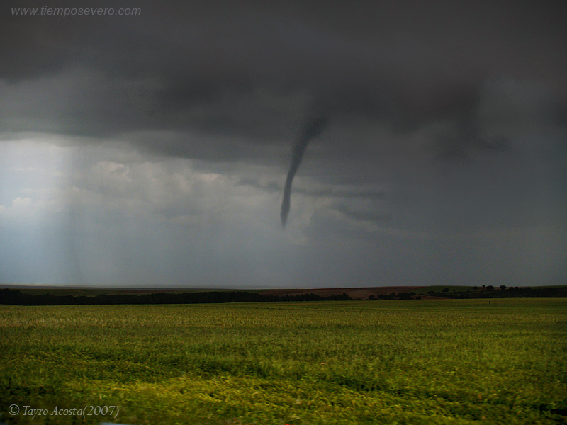 l'Espagne un lieu particulier et très favorable aux tornades 95_110