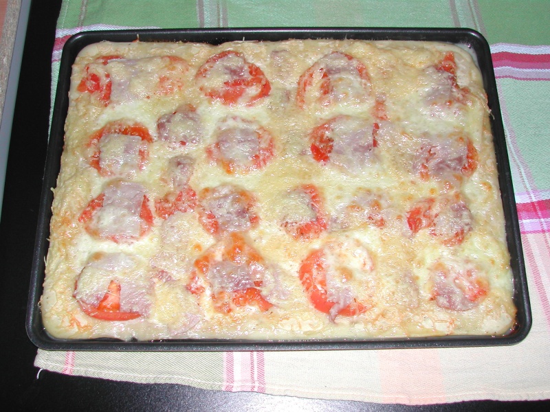 Pizza tomates-mozza Photo_14