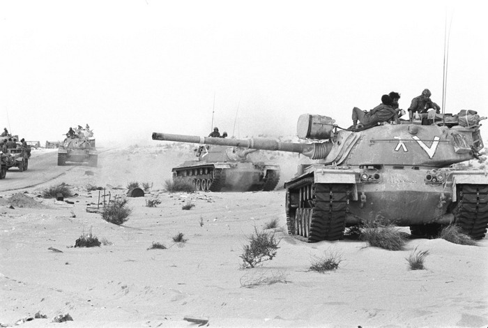 guerre israelo arabe C4610