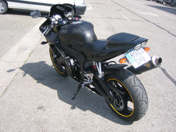 Yamaha YZF R6 2006 Negra R6_01710