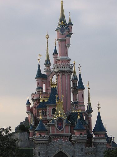 Cherche toujours... - Page 4 Disney10