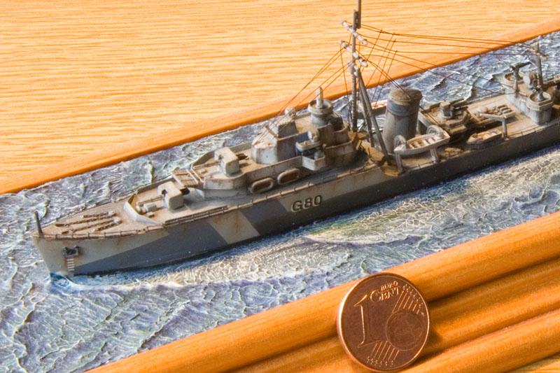 Divers: 1/700 - Quelques navires WW2  Hms_or13