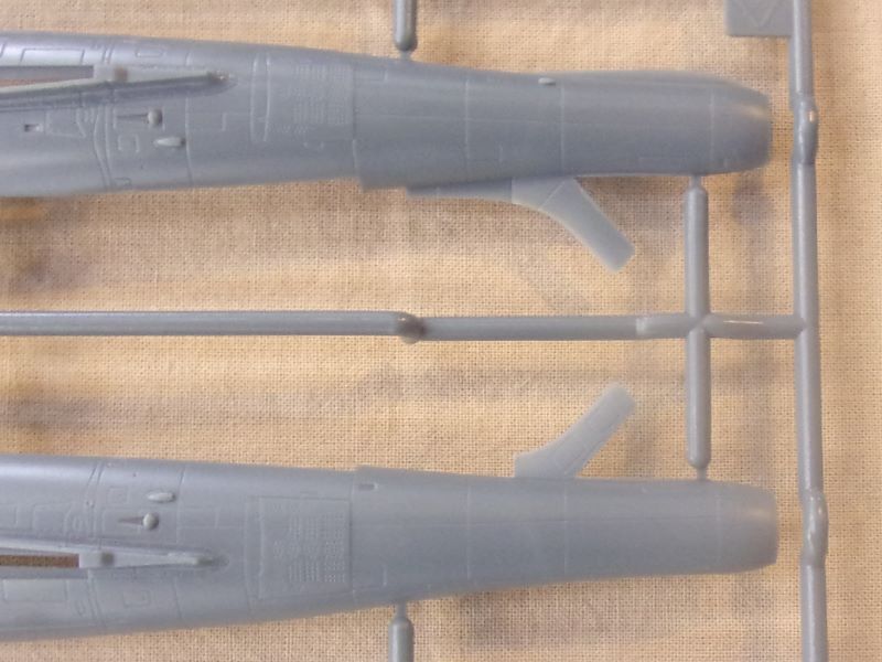 F-84F Thunderstreak [SPECIAL HOBBY] - 1/72 100_1620