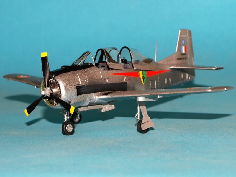 North-American T28 FENNEC - EALA 2/72 [HELLER] 1/72 P1015573