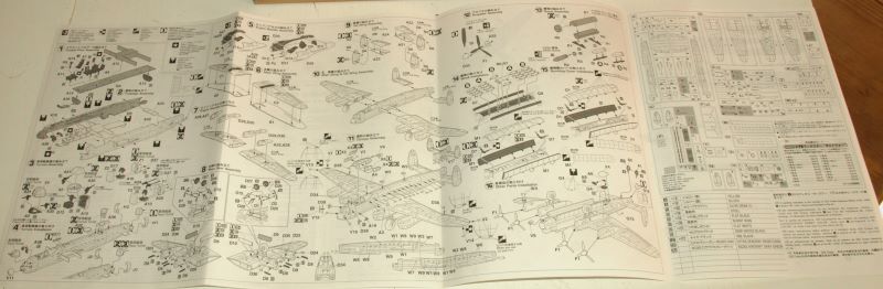 (GB multimoteurs) [Hasegawa] Avro Lancaster 'Postwar'  1/72 P1016052